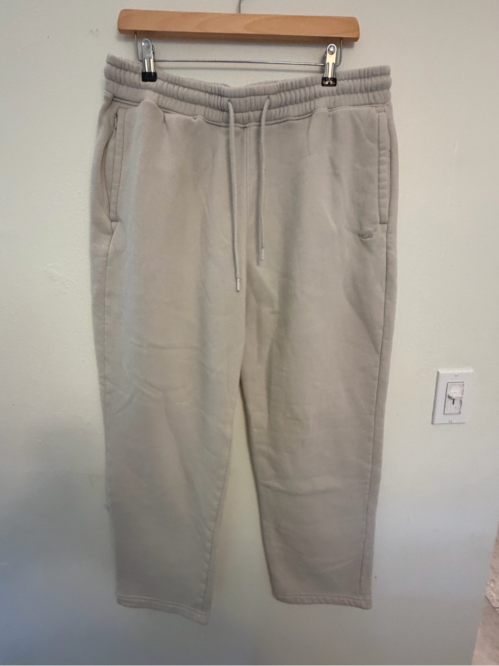 Hollister Light Beige‎ Drawstring Joggers